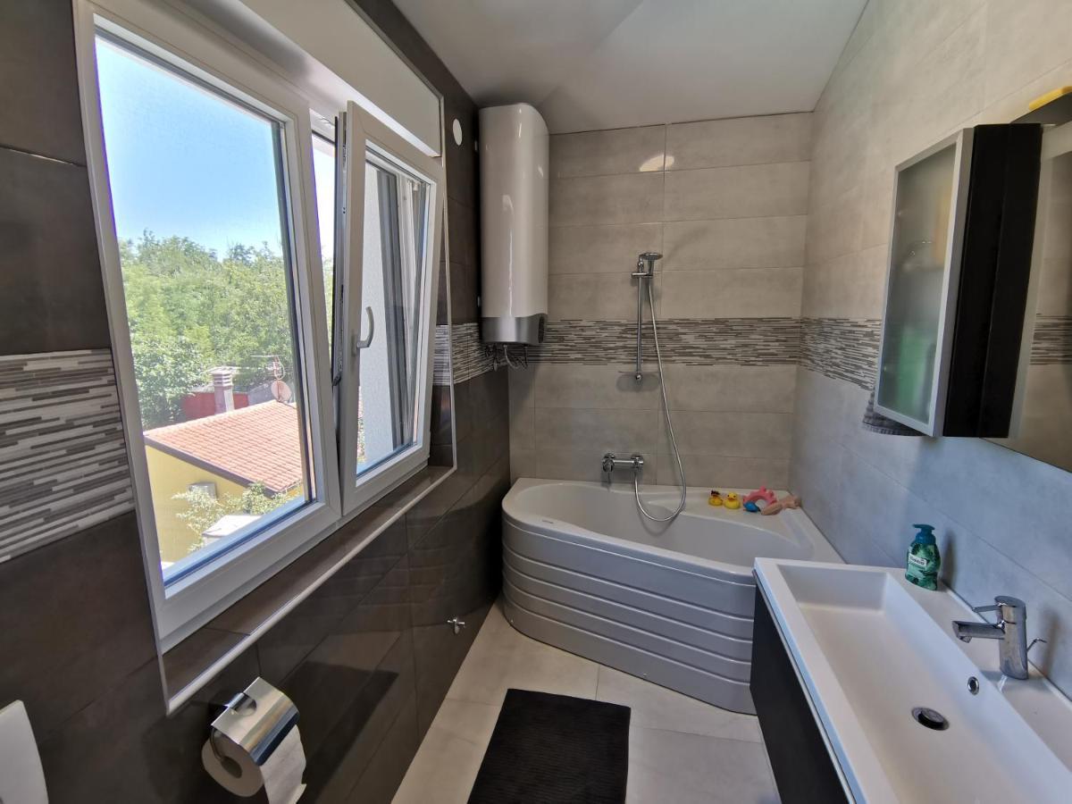 Villa Oliva Umag Eksteriør billede